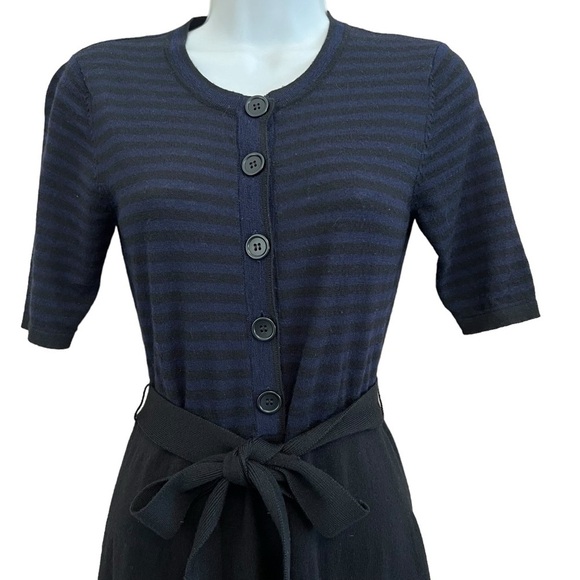 BCBG Maxazria Blue/Black Stripe Merino Wool Fit & Flare Sweater Dress Size XS - Picture 4 of 11